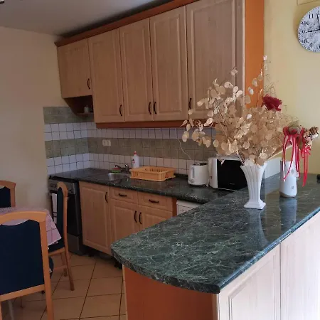 Ildikó Apartman * Balatonlelle